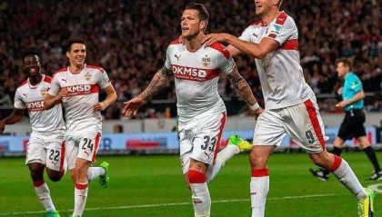  莱比锡红牛逆转击败榜首强敌  