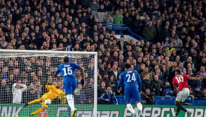  伯恩茅斯主场憾负曼联，索兰克点射难救樱桃军团降级警报响  