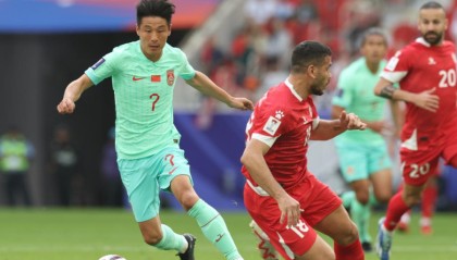  尼斯主场战平朗斯错失登顶良机  