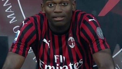  那不勒斯逆转米兰，终结对手不败金身  